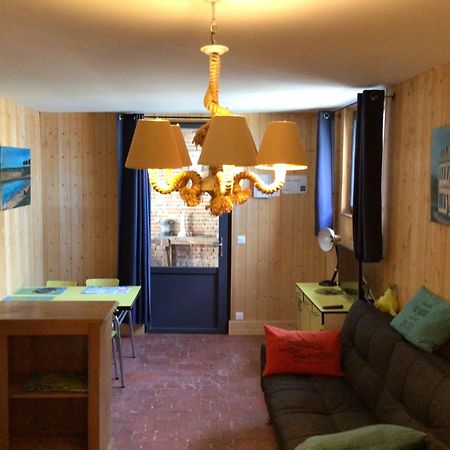 La Cabine Le Courlis Le Tréport Екстериор снимка